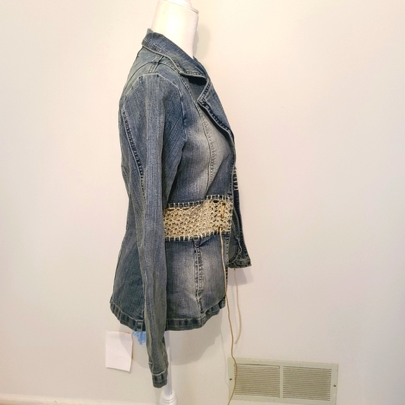 🥳hp🥳CREST WASHED OUT UNIQUE BLUE JEAN JACKET - Picture 8 of 13